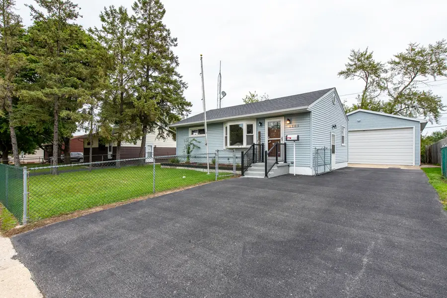 2205 Mohican Road, Waukegan, IL 60087 - #2