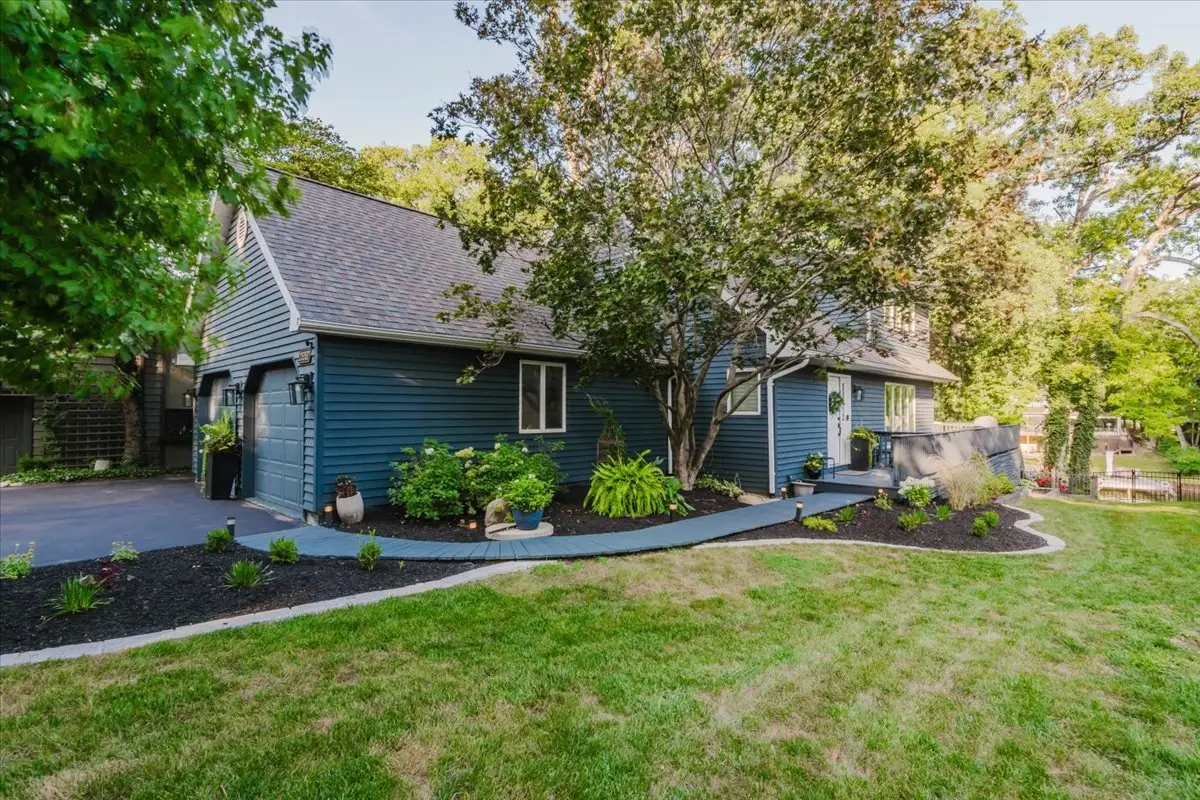 25262 Arrowhead Lane, Hudson, IL 61748 - #1