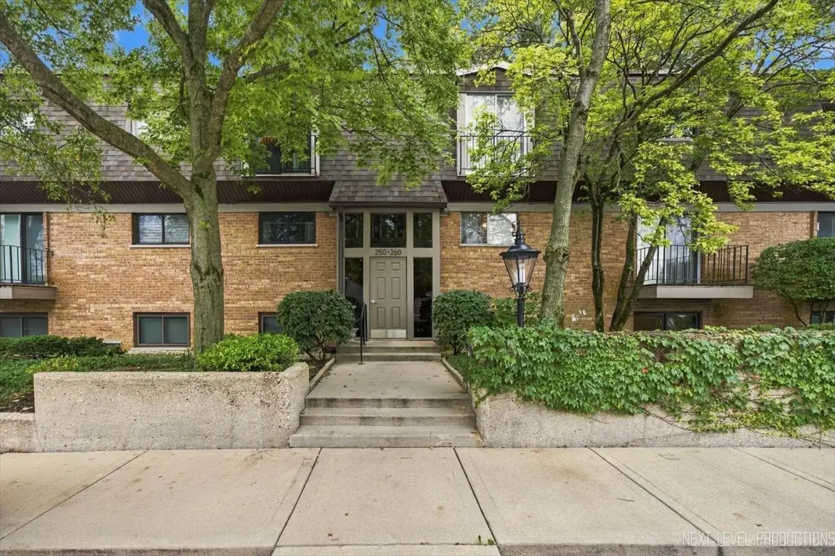 250 Kenston Court #250, Geneva, IL 60134 - #1