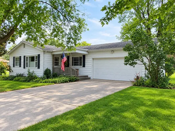 2893 E 777th Road, Utica, IL 61373