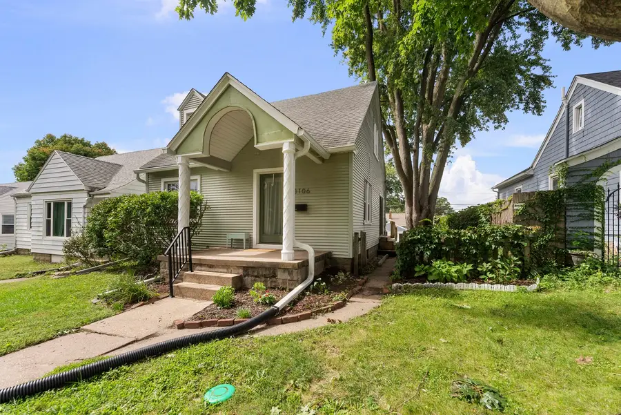 3106 Davenport Avenue, Davenport, IA 52803 - #2