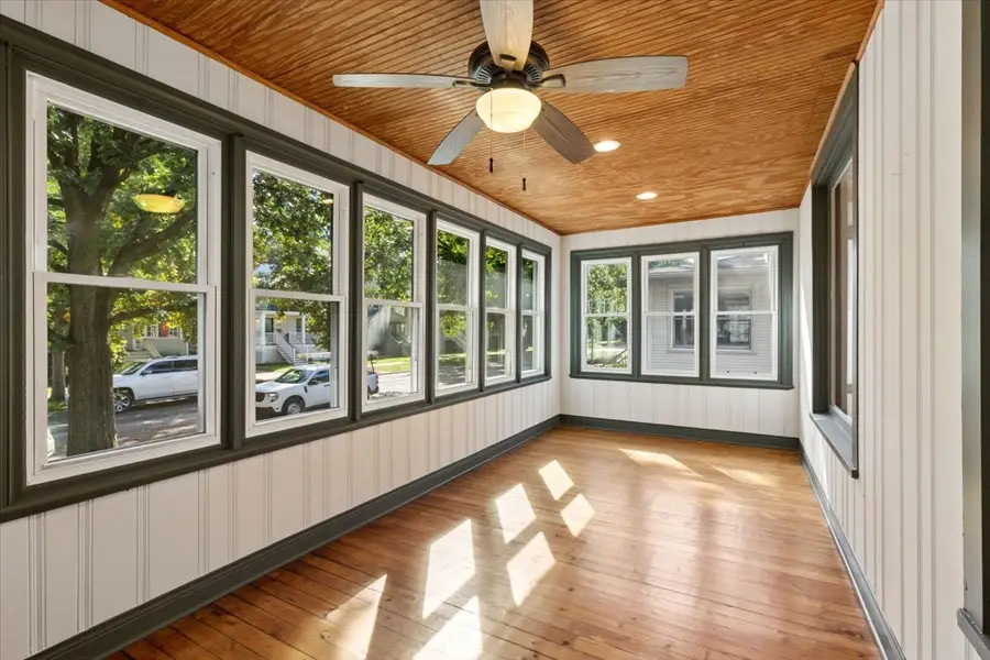 Address Withheld By Seller, Oak Park, IL 60304 - #3