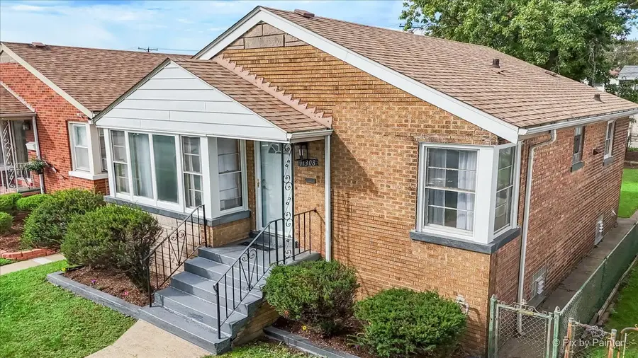 11308 S Avenue N, Chicago, IL 60617 - #2