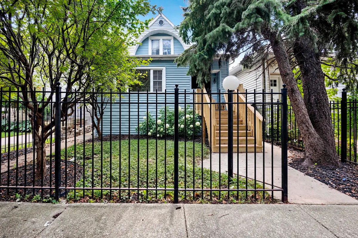 4829 W Hutchinson Street, Chicago, IL 60641 - #1