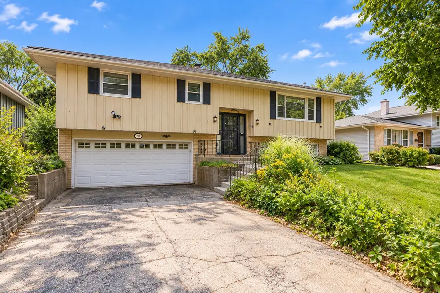 217 E Central Avenue, Lombard, IL 60148 - #2