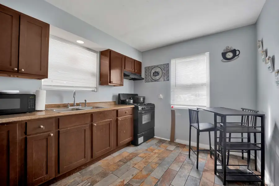 321 W 104th Place, Chicago, IL 60628 - #3