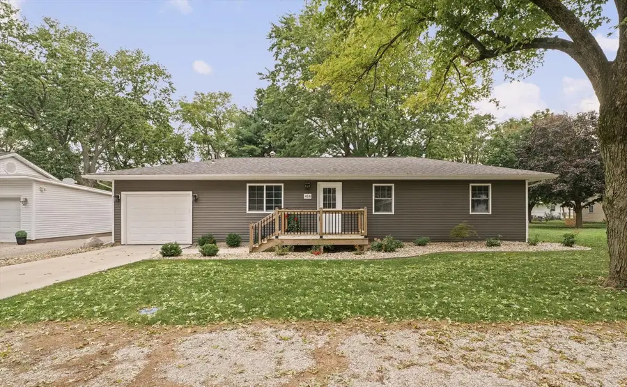 414 S Washington Street, Cerro Gordo, IL 61818 - #2