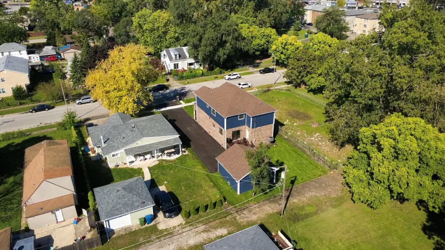 9941 Melvina Avenue, Oak Lawn, IL 60453 - #3