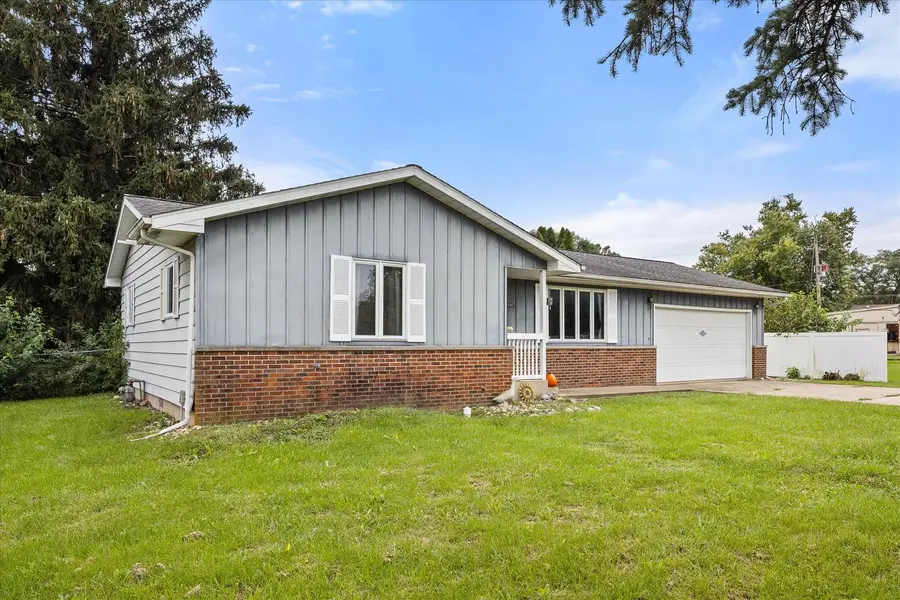 1407 Fulton Street, Streator, IL 61364 - #3