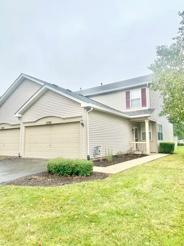 1788 S Wentworth Circle, Romeoville, IL 60446