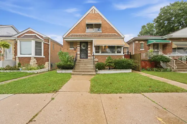 2705 N Menard Avenue, Chicago, IL 60639