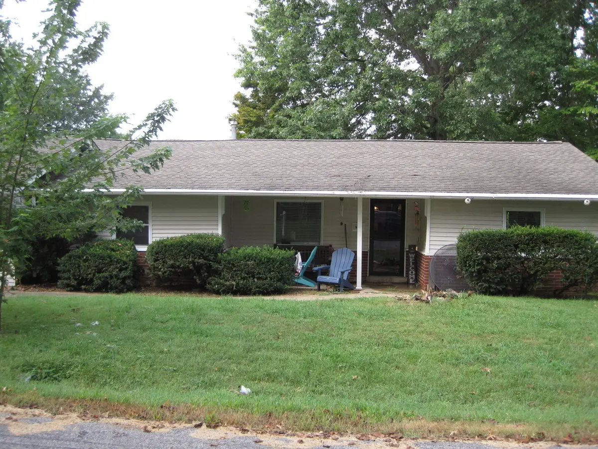 913 Peony Drive, Belleville, IL 62220 - #1