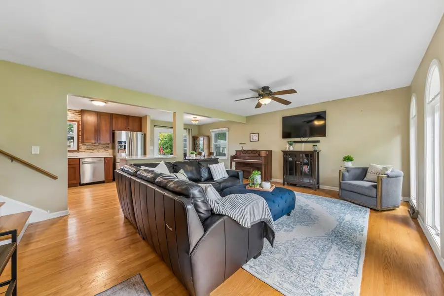 1501 E Elm Street, Wheaton, IL 60189 - #2