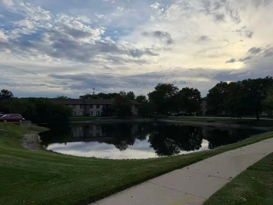 716 Prescott Drive #302, Roselle, IL 60172 - #3