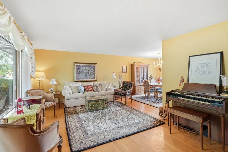 814 E 168th Street, South Holland, IL 60473 - #2
