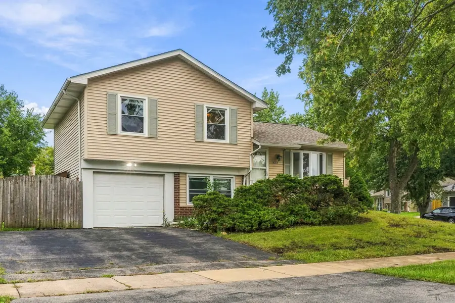 863 Poplar Lane, Bolingbrook, IL 60440 - #2