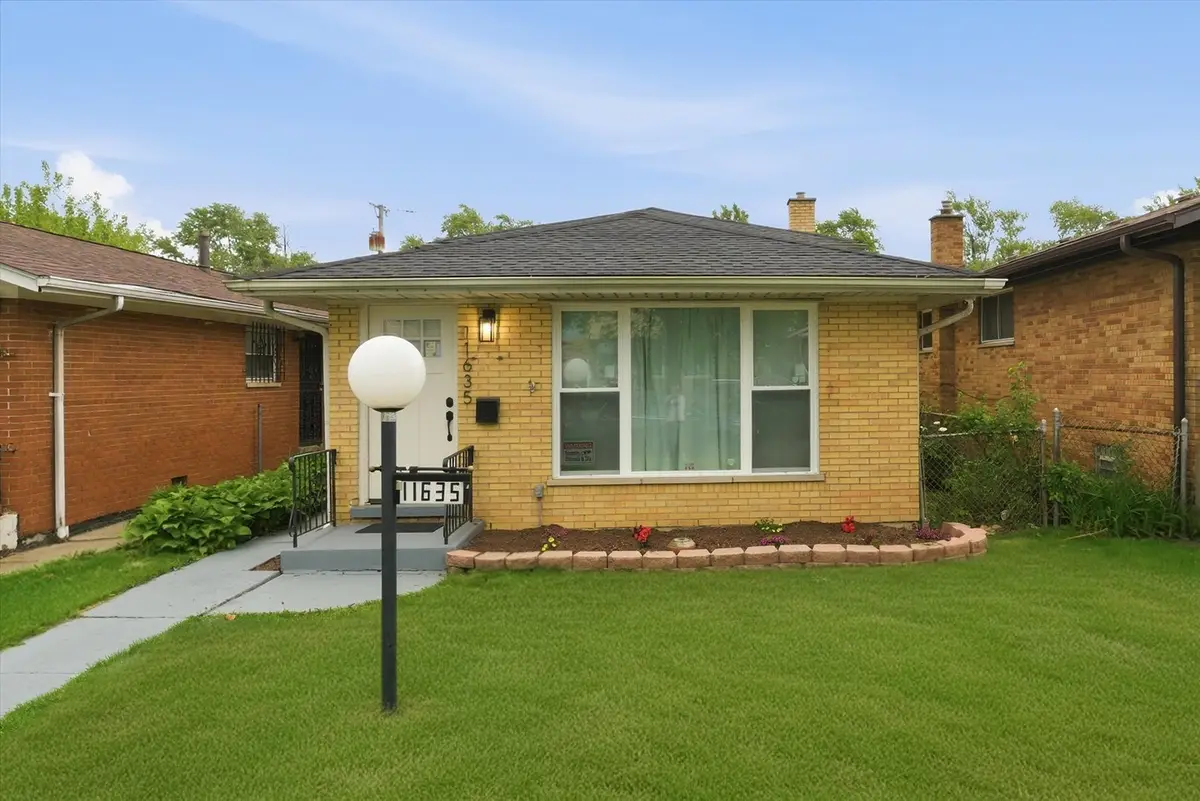 11635 S Bishop Street, Chicago, IL 60643 - #1