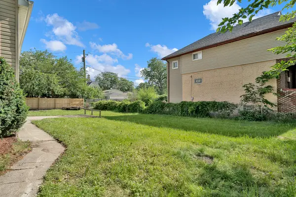 430 W 98th Place, Chicago, IL 60628