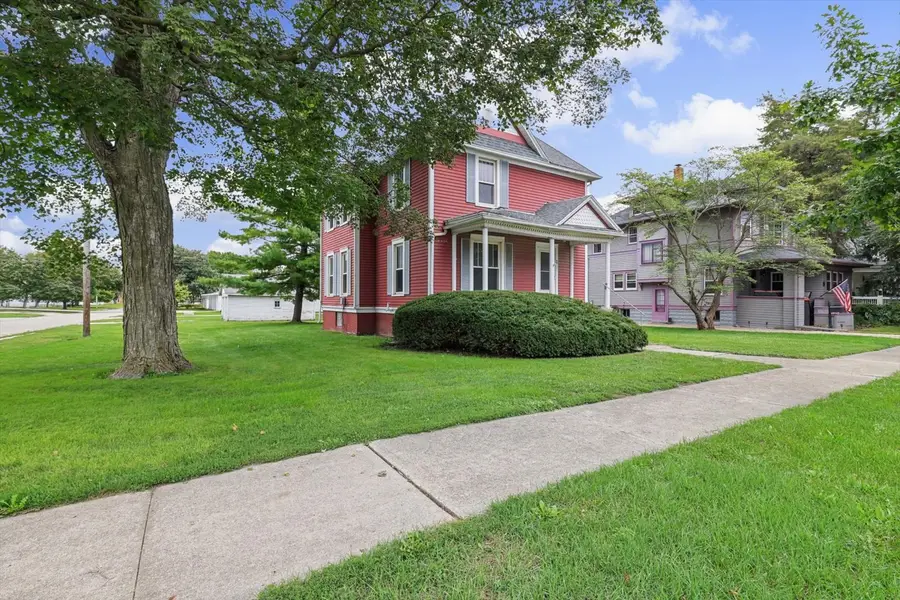 311 E Pells Street, Paxton, IL 60957 - #2