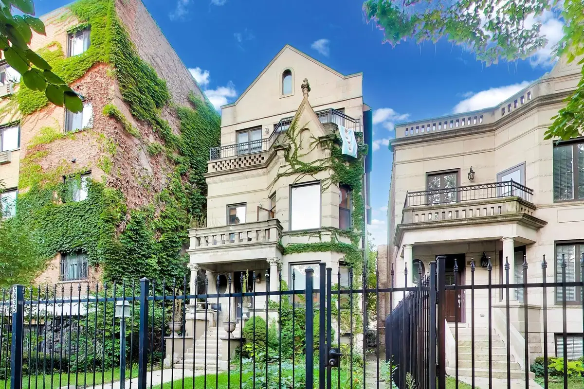 5835 N Winthrop Avenue, Chicago, IL 60660 - #1