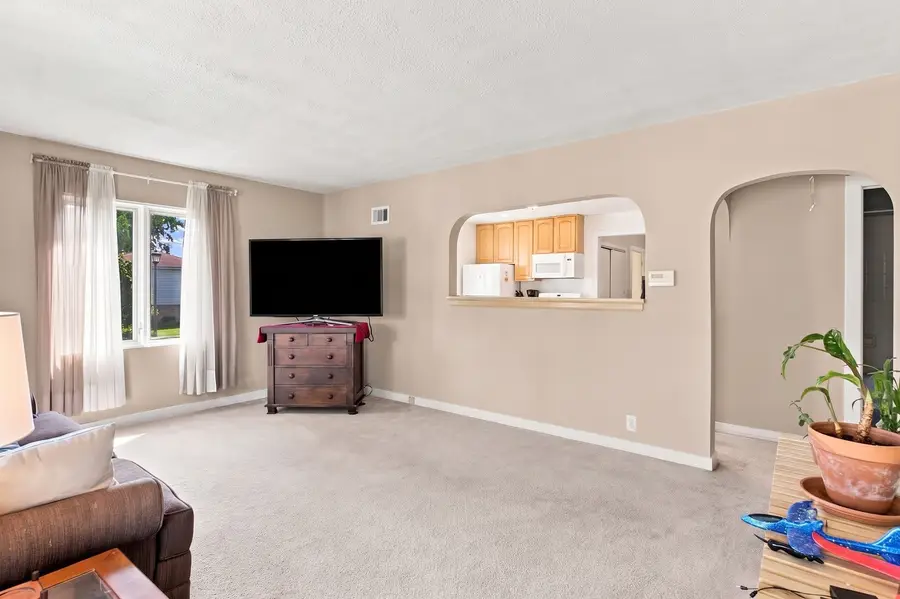 792 N Kenilworth Avenue, Elmhurst, IL 60126 - #2