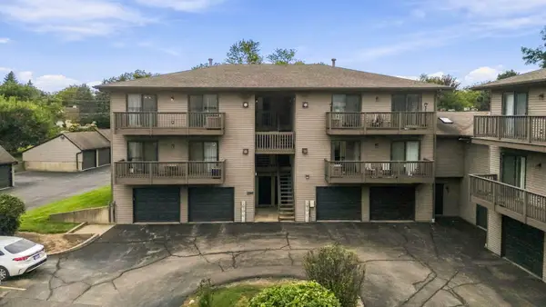 1820 W Highland Avenue #D, Elgin, IL 60123