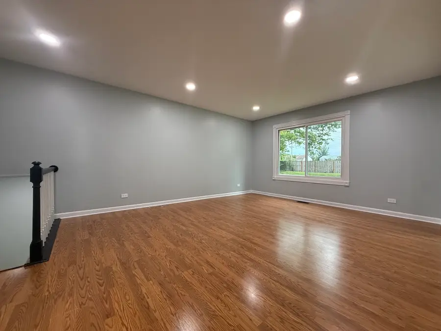 2341 Leeward Lane, Hanover Park, IL 60133 - #3