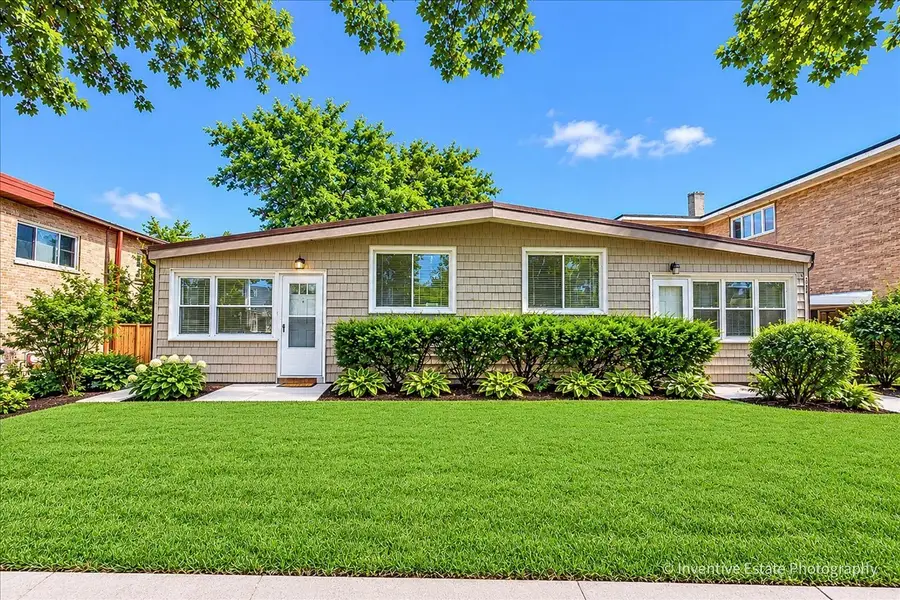 131 Callan Avenue, Evanston, IL 60202 - #2