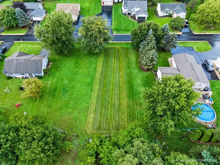706 Marquette Drive Sw, Poplar Grove, IL 61065 - #3