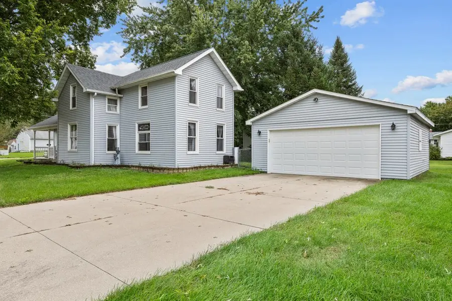 311 E Main Street, Atkinson, IL 61235 - #2