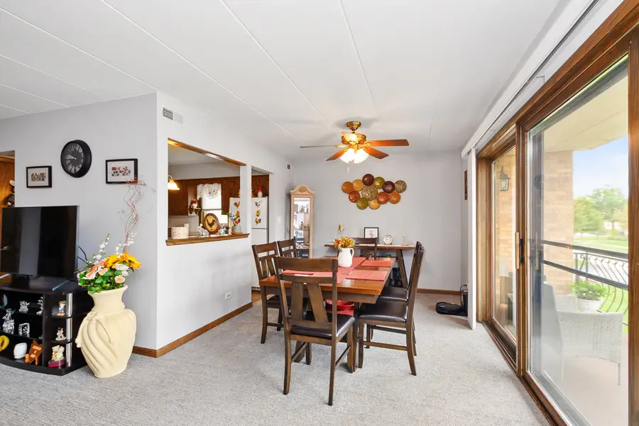 8300 160th Place #2E, Tinley Park, IL 60477 - #3