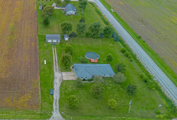 2035 S Berta Road, Braceville, IL 60407