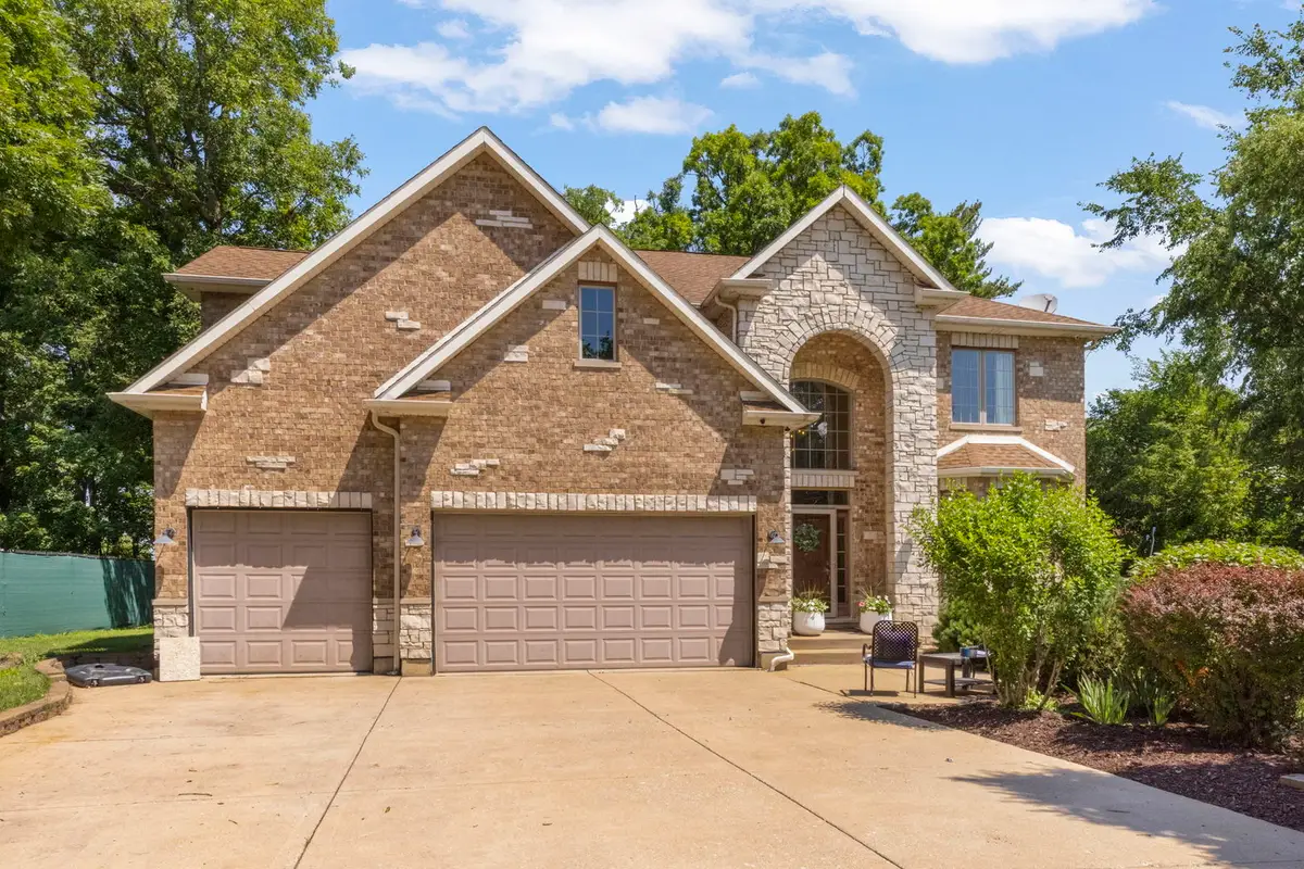 34W624 Courier Avenue, Saint Charles, IL 60174 - #1