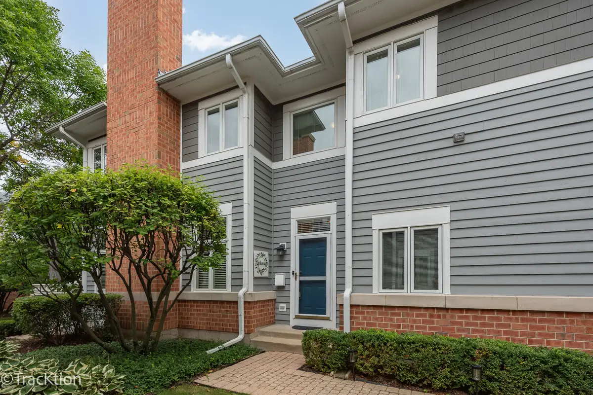 4 Mashie Court, Woodridge, IL 60517 - #1