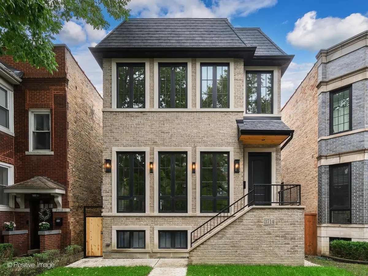 3714 N Claremont Avenue, Chicago, IL 60618 - #1