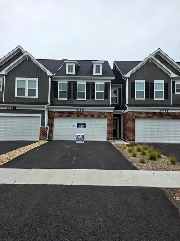 24456 W Kroll Drive #65396, Plainfield, IL 60585