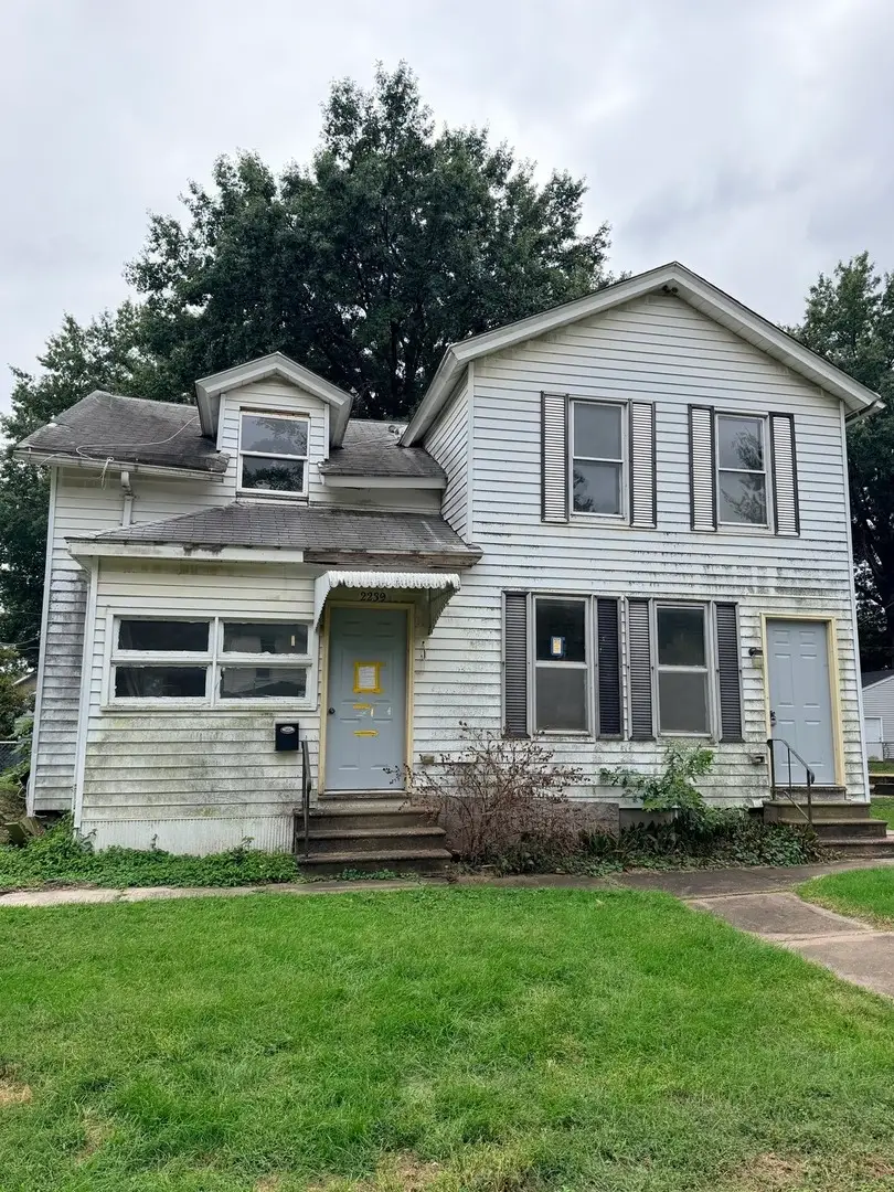 2239 W 4th Street, Davenport, IA 52802 - #2