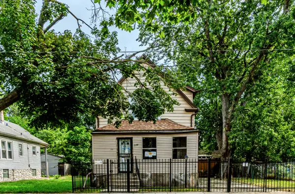 11723 S Stewart Avenue, Chicago, IL 60628