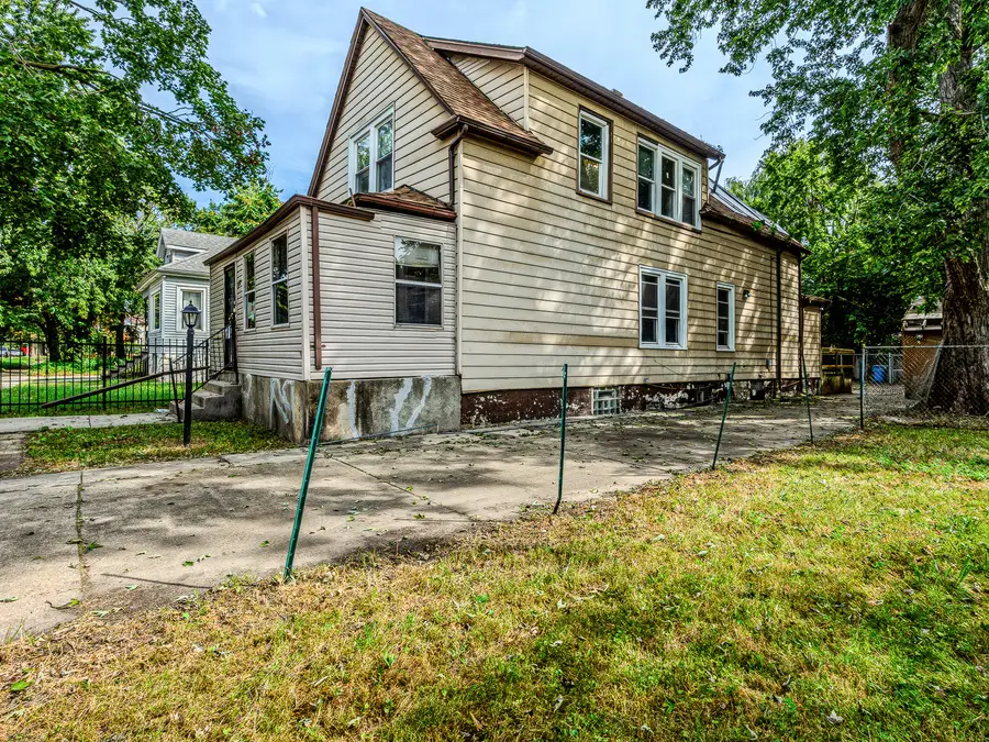 11723 S Stewart Avenue, Chicago, IL 60628 - #3
