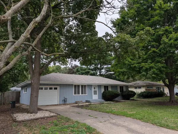1606 Normandy Drive, Champaign, IL 61821