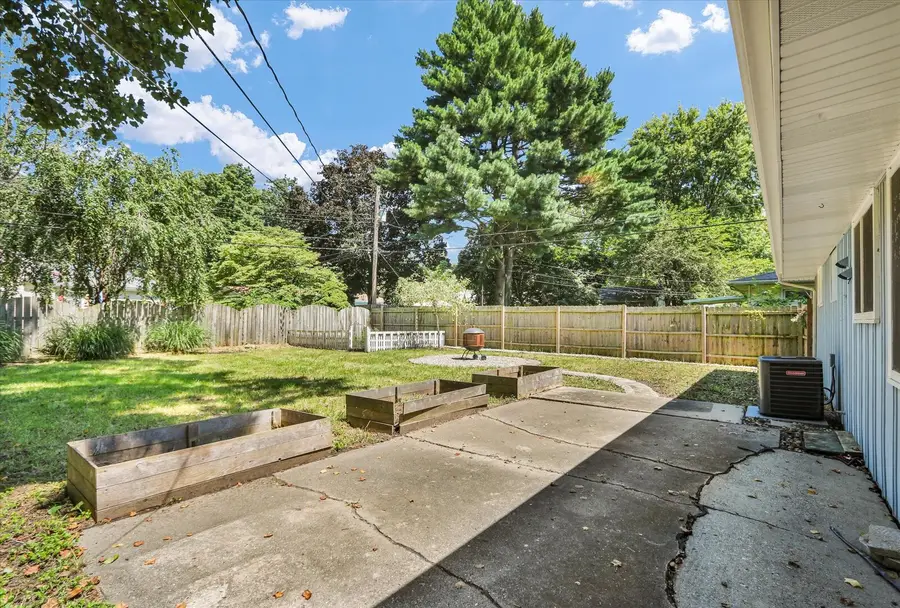1606 Normandy Drive, Champaign, IL 61821 - #3