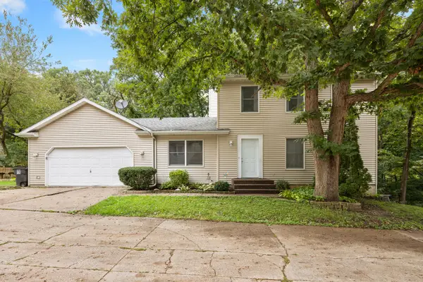 3526 39th Street, Moline, IL 61265