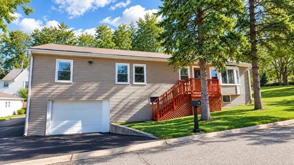 176 E Grand Avenue, Fox Lake, IL 60020