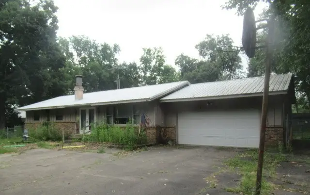13090 River Road, Plano, IL 60545 - #1