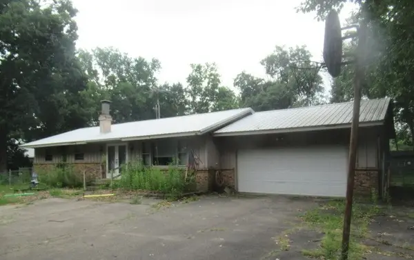 13090 River Road, Plano, IL 60545