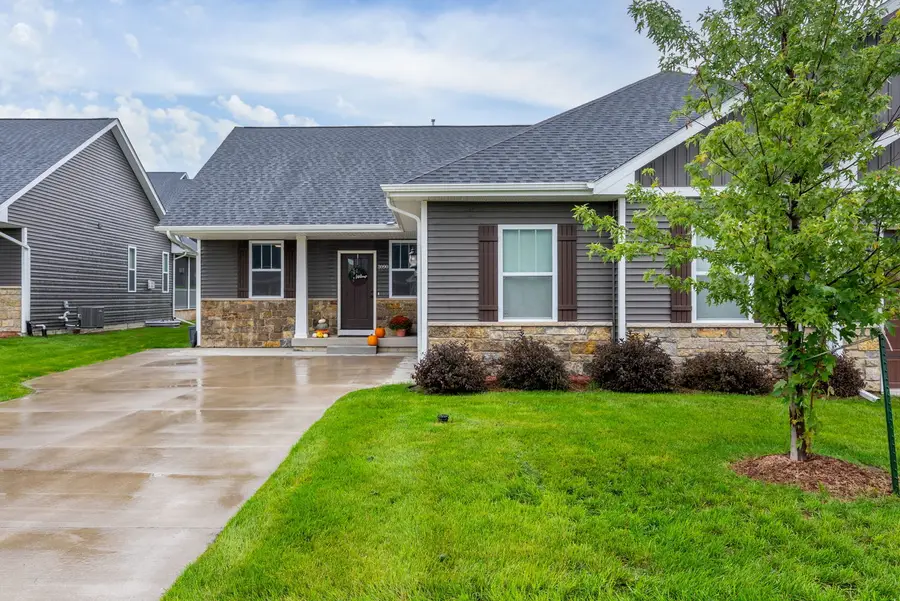 3090 Mary Leigh Drive, Bettendorf, IA 52722 - #2