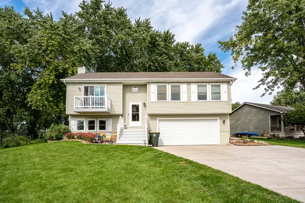 526 Carolyn Lane, Lake Holiday, IL 60552