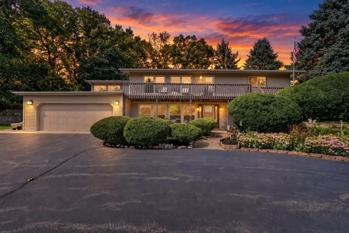 5751 Heatherwood Lane, Rockford, IL 61109 - #1