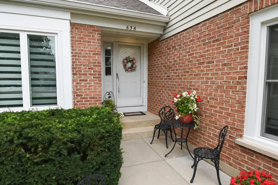 636 Stirling Lane #K, Prospect Heights, IL 60070 - #2