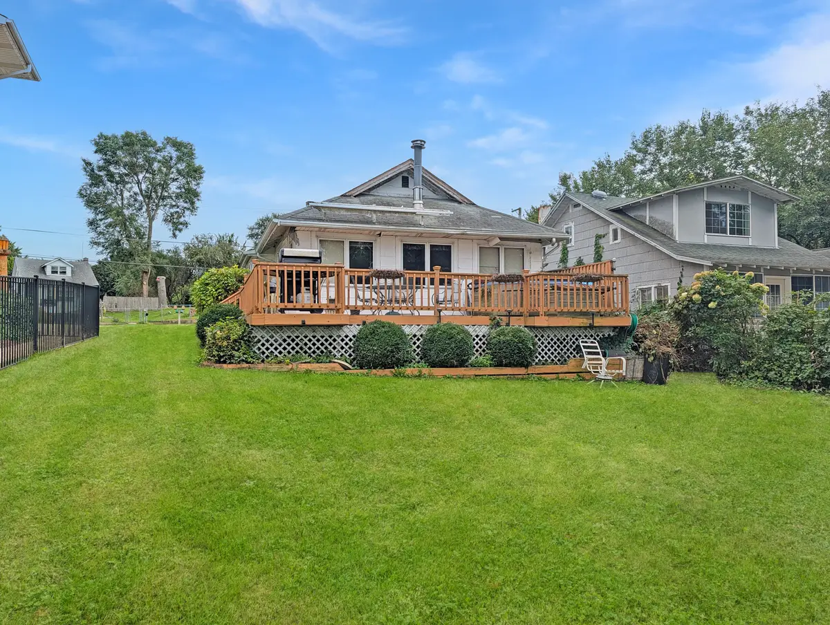 58 N Lake Avenue, Fox Lake, IL 60020 - #1